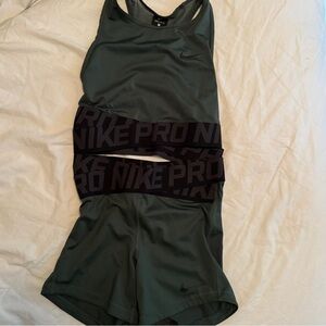 Nike Pro Intertwist Set